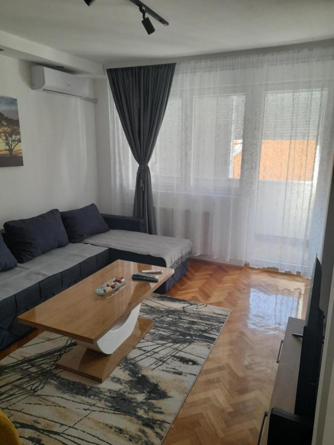 Holiday Apartaments 2 Ni 外观 照片