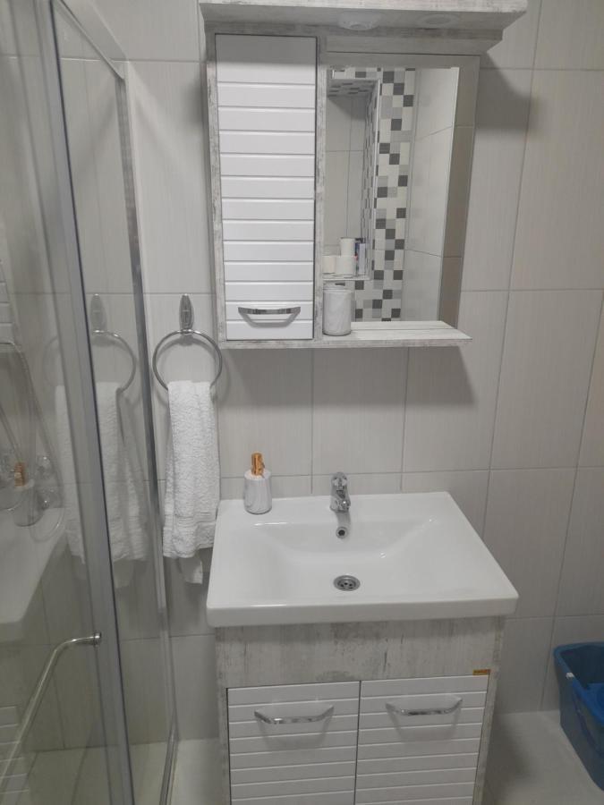 Holiday Apartaments 2 Ni 外观 照片