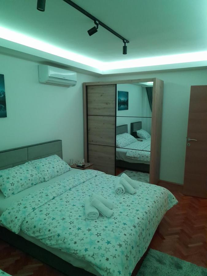 Holiday Apartaments 2 Ni 外观 照片