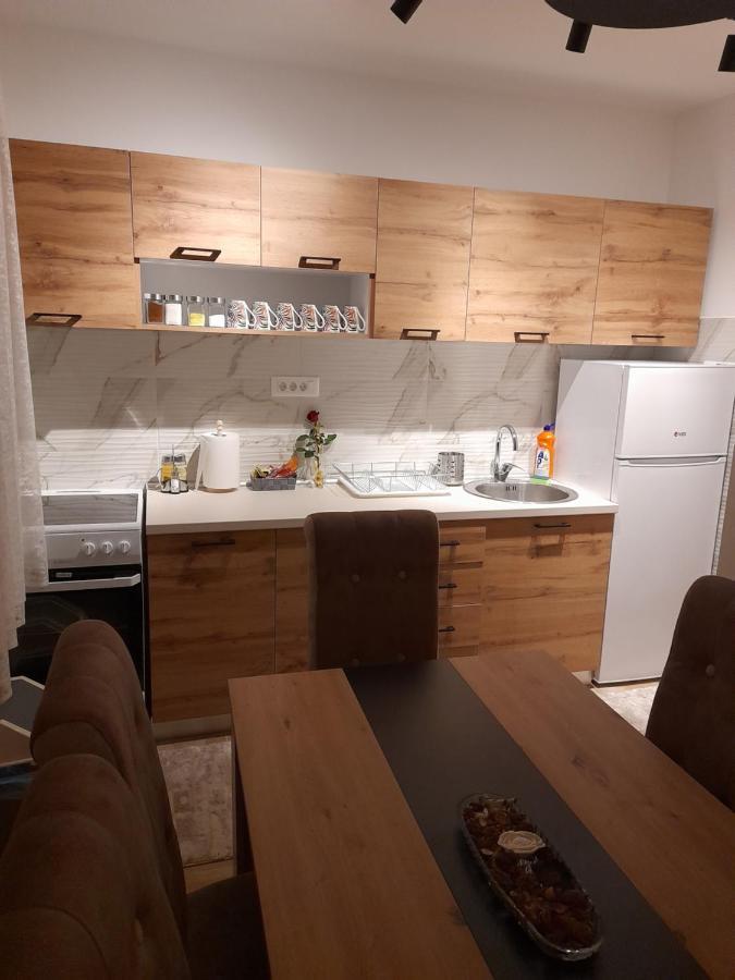 Holiday Apartaments 2 Ni 外观 照片
