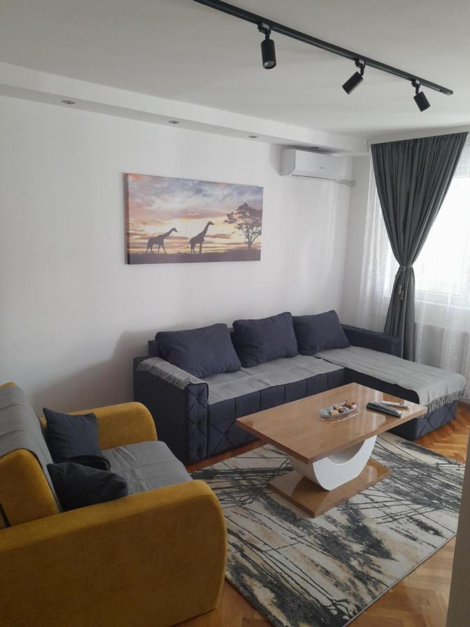 Holiday Apartaments 2 Ni 外观 照片